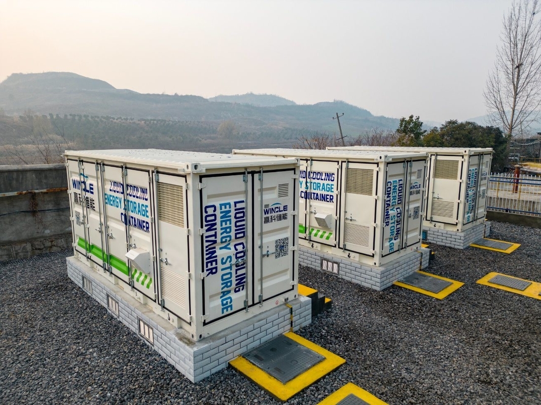 Sistema de almacenamiento de energía para contenedores de centrales eléctricas con protección IP54 y larga vida útil